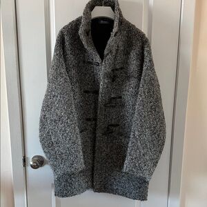 Alpaca and wool blended coat with horn buttons for women